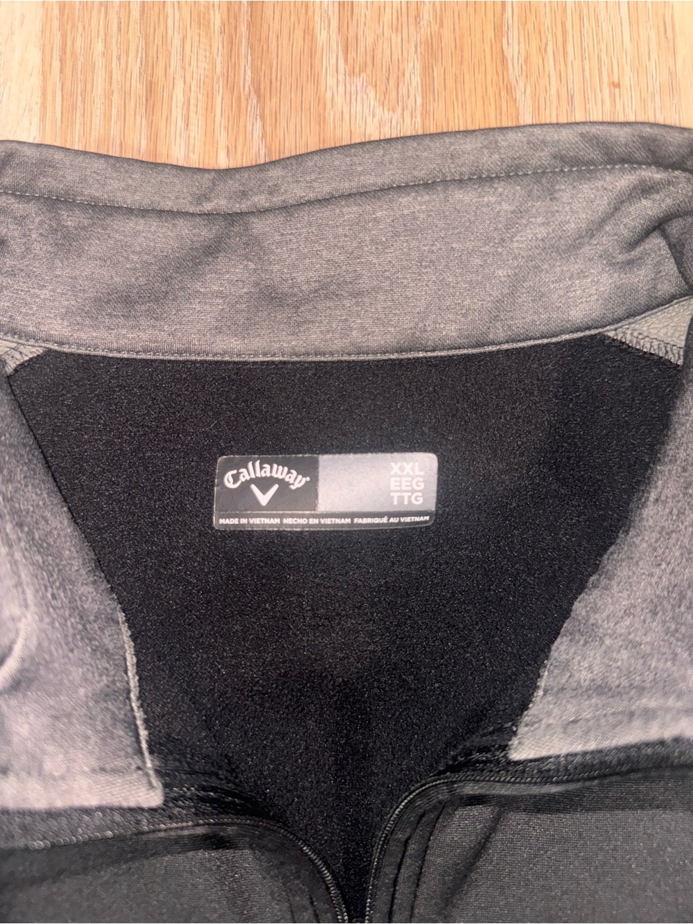 Callaway Men’s Golf Quarter-Zip Pullover - Black & Gray - Size XXL - Picture 3 of 5